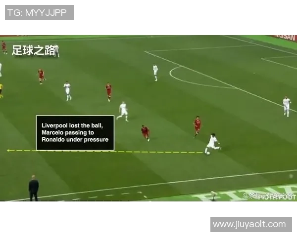 重庆排球队与西安排球队赛后复盘分析战术意识与表现对比