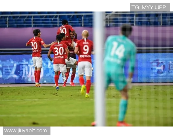 重庆足球队在洲际杯中的表现分析与状态评估 重庆足球队在洲际杯中的表现分析与状态评估